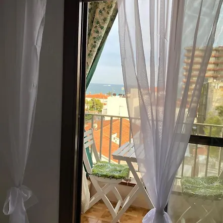 El Estudio De Leila